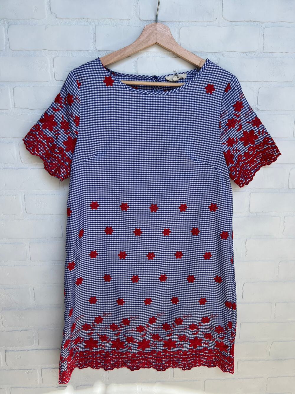 entro Blue Checkered Red Embroidered Flowers Knee Length Shift Dress-sz S/M